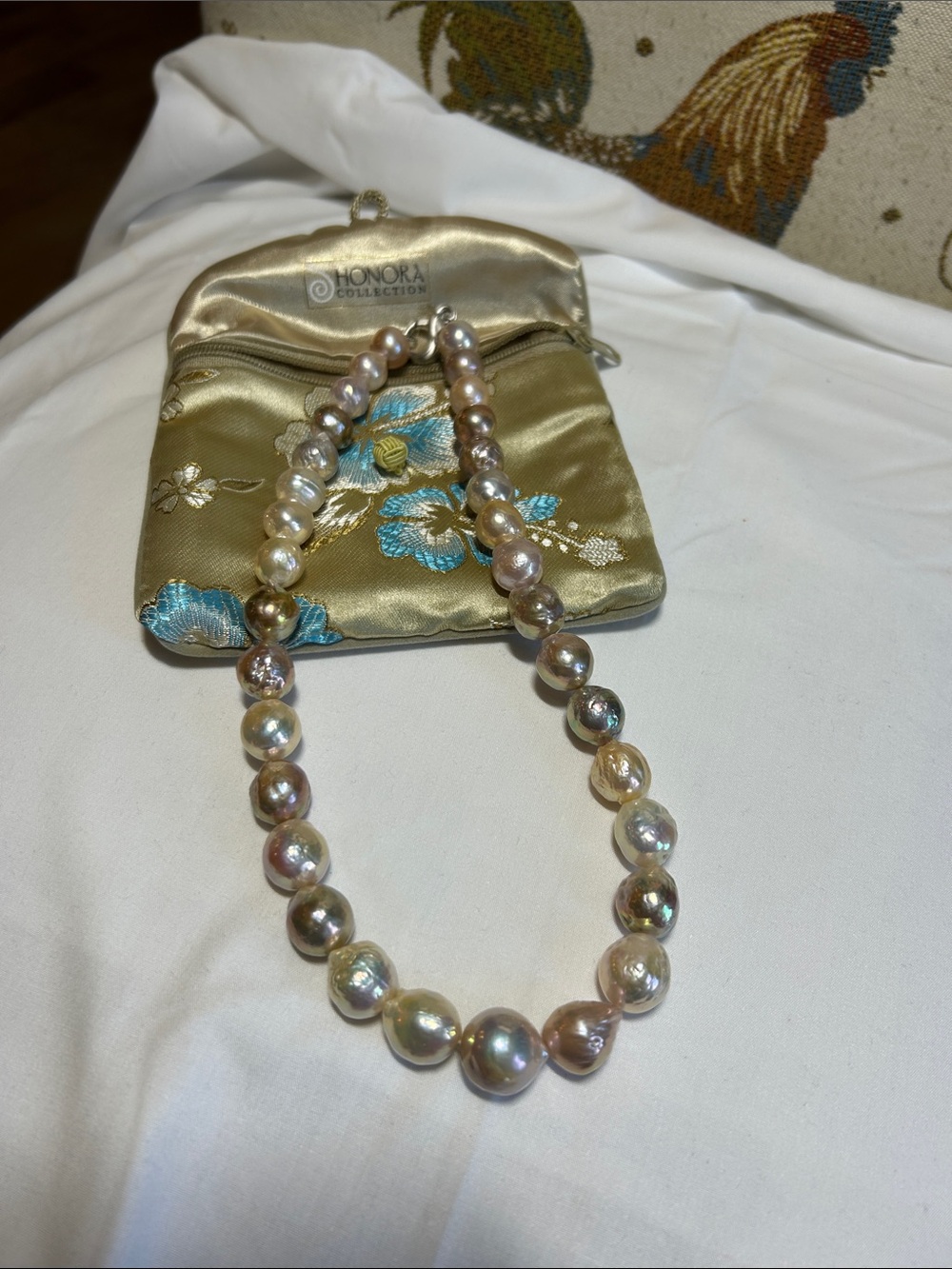 Honora Pearl Necklace in Champagne and Pink Iridescence